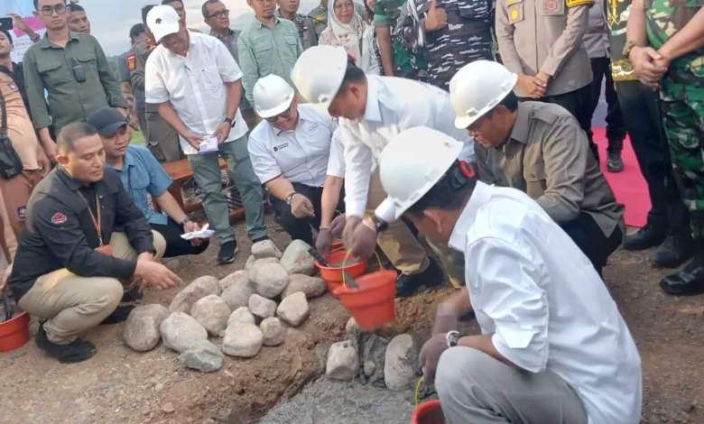 Groundbreaking Proyek Hilirisasi Unggas Terintegrasi Sumbawa Rp1,3 Triliun