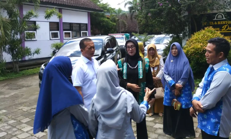 Gubernur Iqbal Tanggapi Pengangguran Lulusan SMK di NTB
