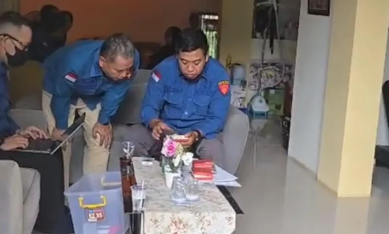 Kejati NTB Geledah Rumah Mantan Kepala BPN Sumbawa