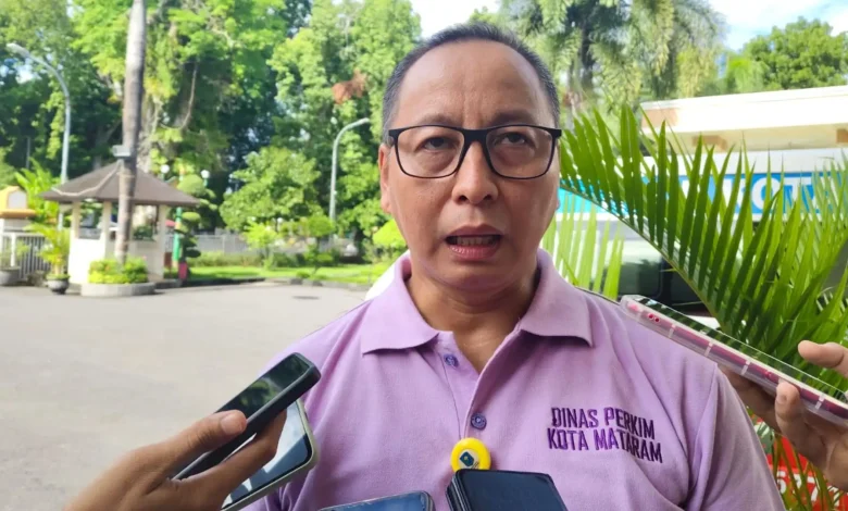 Kepala Dinas Perkim Kota Mataram M. Nazarudin Fikri Pembangunan TPU