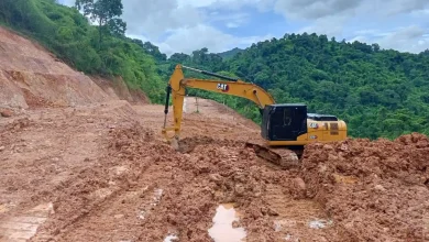 Pengerjaan Proyek Jalan Lenangguar - Lunyuk