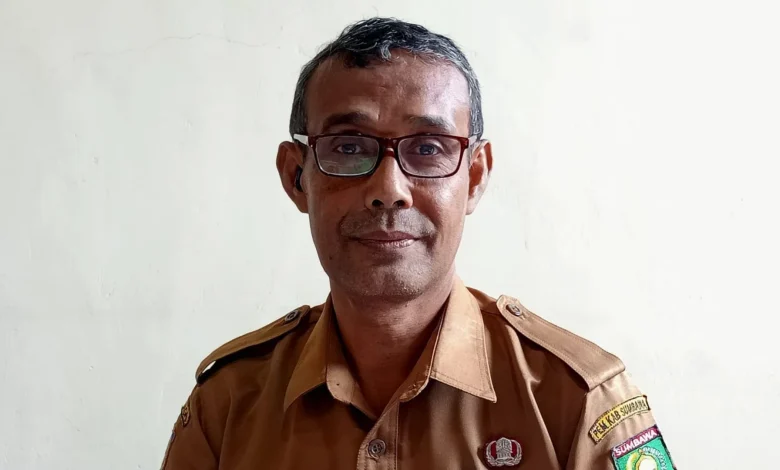 Sekretaris Dinas Ketahanan Pangan Kabupaten Sumbawa Syaihuddin Stok Beras Pangan