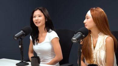 Anggota Girl Group No Na asal Lombok, Christy Gardena (baju putih).