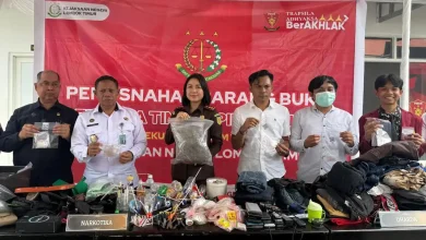 Kejari Lombok Timur Musnahkan BB 42 Perkara Narkotika
