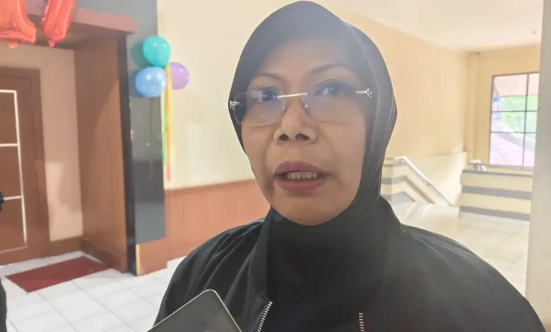 Sekretaris Komisi IV DPRD Kota Mataram Nyayu Ernawati Predikat Layak Anak