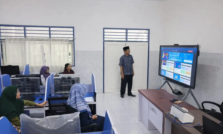 Pemanfaatan IFP di SMPN 10 Mataram