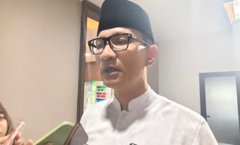 Wali Kota Mataram Mohan Roliskana Bebas Sampah