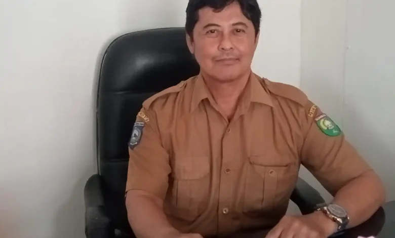 Plt. Kepala Bidang Kesehatan Masyarakat Veteriner Dinas Peternakan dan Kesehatan Hewan Disnakeswan Kabupaten Sumbawa drh. Wandi Candrianto