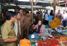 Bupati Sumbawa Barat Amar Nurmansyah Sidak Pasar Diskoperindag KSB