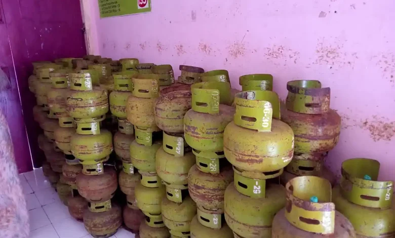 Gas LPG 3 Kilogram Langka di Sumbawa