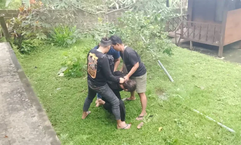 WN Kazakhstan Buronan Interpol Ditangkap di Lombok Utara