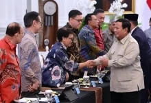 Prabowo Bertemu Mantan Menlu dan Wamenlu di Istana