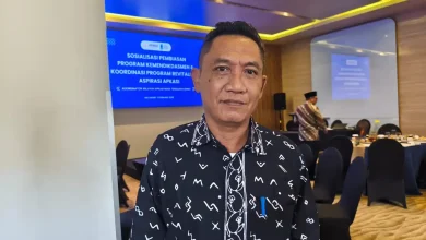 Kepala Dinas Dikbud Kabupaten Sumbawa Budi Sastrawan
