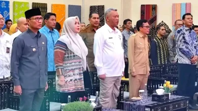 Bupati Lombok Tengah Lalu Pathul Bahri Pemkab
