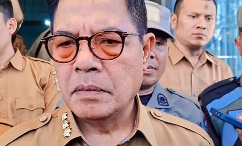 Bupati Lombok Timur Haerul Warisin Pegawai Pemkab