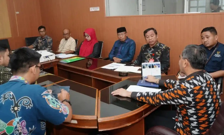 Sekretaris Daerah (Sekda) Kota Bima, Drs. H. Muhammad Fahkrunraji, M.E., menerima kunjungan dari Baznas Kota Bima dan BPJS Ketenagakerjaan pada Kamis, 5 Maret 2026.