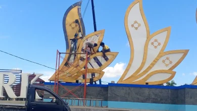 Pengerjaan Alun-alun Giri Menang Lobar