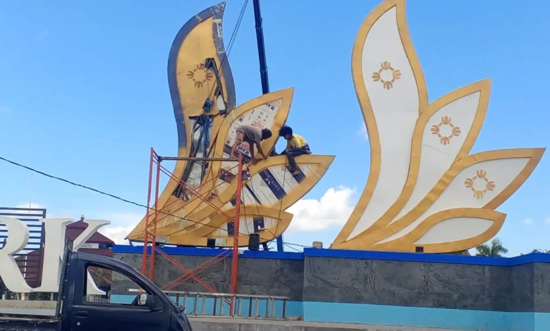 Pengerjaan Alun-alun Giri Menang Lobar