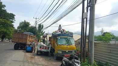 Pengosongan Lahan TPS Bintaro