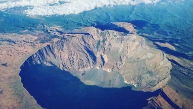 Status aktivitas Gunung Tambora naik ke level Waspada.