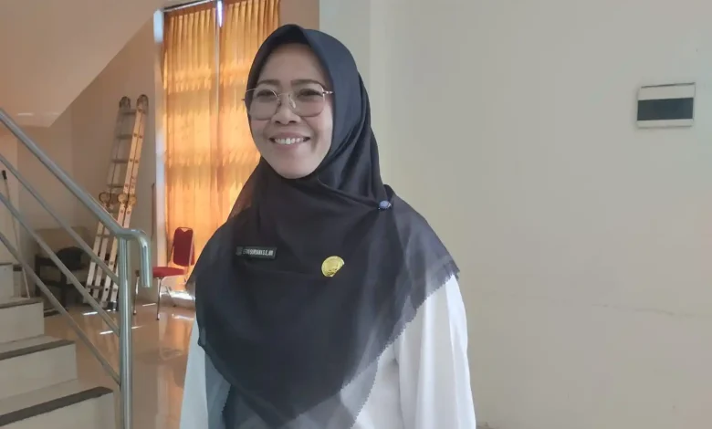 Kepala Dinas Kesehatan Lombok Barat Erni Suryana Pemkab