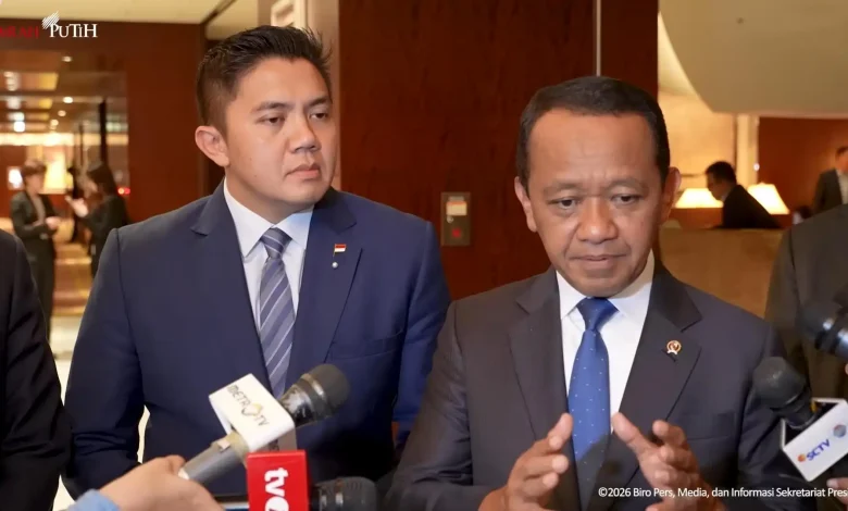 Bahlil Jawab Isu Harga BBM Nonsubsidi Naik 10 Persen Mulai 1 April 2026