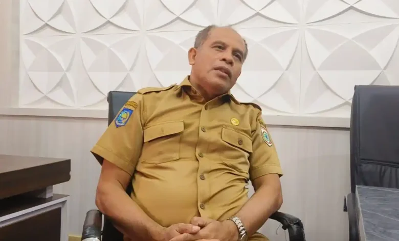 Kepala Dinas Tenaga Kerja dan Transmigrasi KSB Slamet Riadi Beasiswa UT School