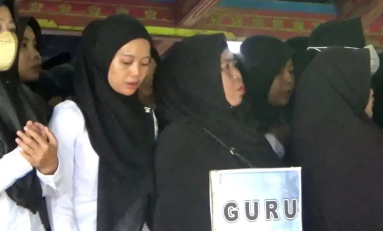 Guru PPPK Paruh Waktu Pemkab Lombok Barat Lobar