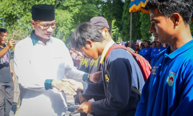 2.411 Satgas Kota Mataram Terima Bantuan Zakat