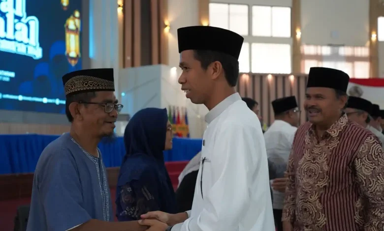 Unram Gelar Halalbihalal