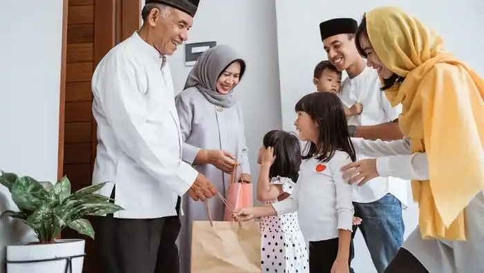 Ilustrasi silaturrahmi saat Lebaran Idulfitri