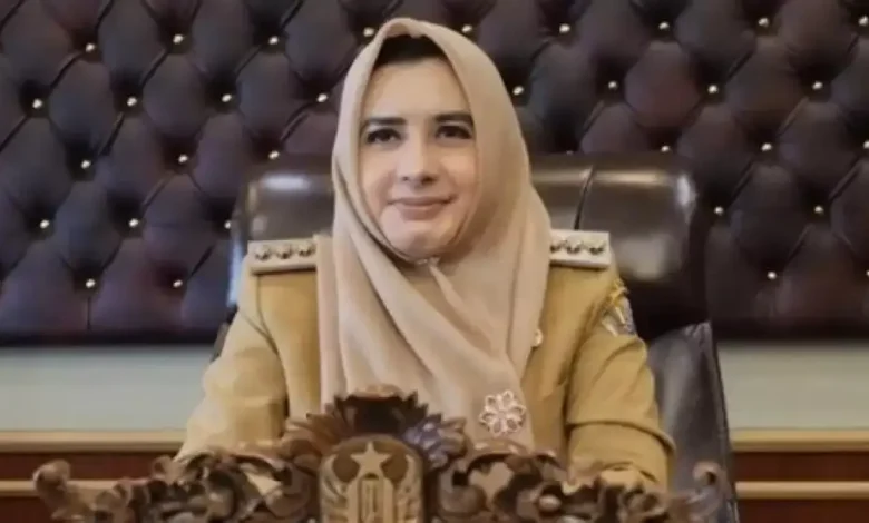 KPK OTT Bupati Pekalongan Fadia Arafiq