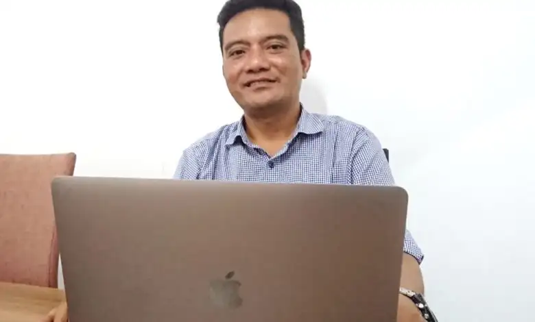 Rektor Universitas Gunung Rinjani Basri Mulyani Gedung Wanita dan Kantor Bawaslu NTB