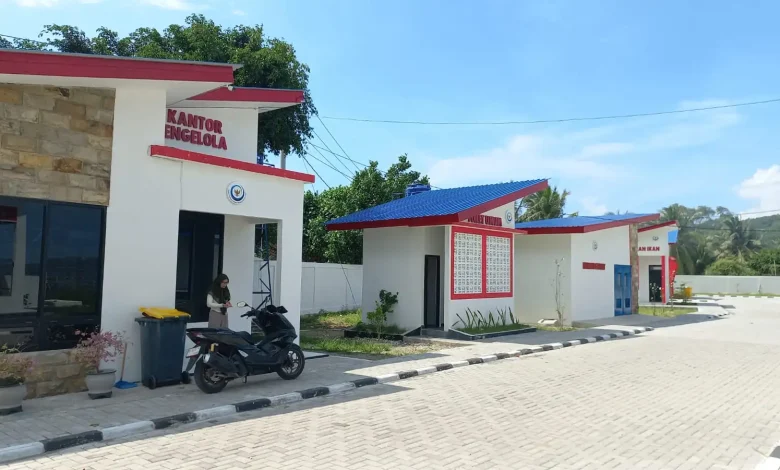 Kampung Nelayan Merah Putih di Desa Ekas Buana Lombok Timur