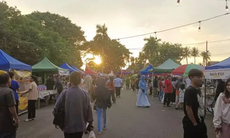 PKL Kawasan Udayana Eks Bandara Selaparang Kota Mataram