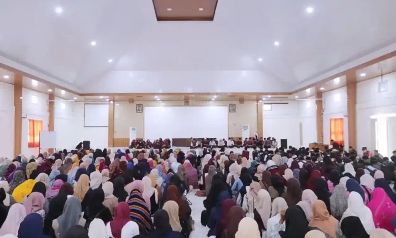 Ratusan Mahasiswa STKIP Taman Siswa Bima Gelar Khataman Al-Qur'an Massal
