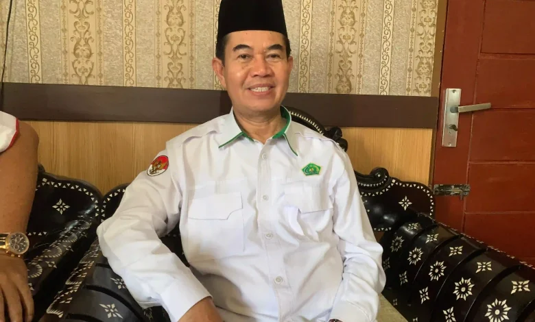 Kepala MAN Lombok Barat Kemas Burhan
