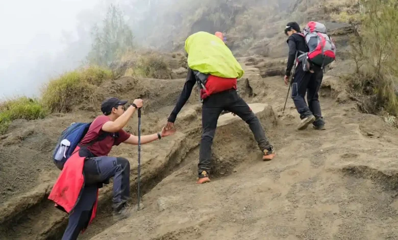 Pendakian Gunung Rinjani jalur Sembalun