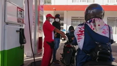 Aktivitas Pengisian Harga BBM SPBU Kota Mataram Dampak Konflik Timur Tengah