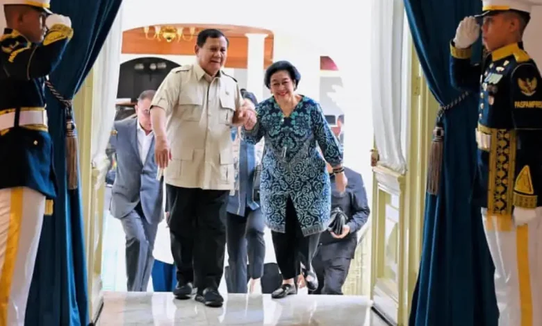 Momen Hangat Megawati Bertemu Prabowo di Istana Negara Jelang Idulfitri
