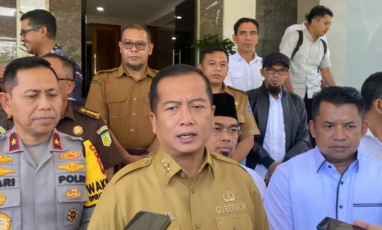 Gubernur Iqbal Larang Pejabat Pemprov NTB Mudik Pakai Mobil Dinas ke Luar Daerah