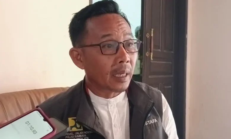 Kepala Balai Pemeliharaan Jalan Pulau Sumbawa Bagian Barat Dinas PUPR Perkim Provinsi NTB Mustafa