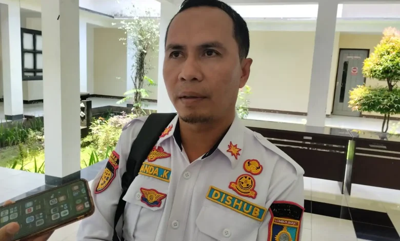Sekretaris Dinas Perhubungan Lombok Barat Dishub Lobar Nanda Kurniawan