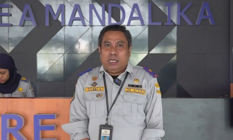 Kepala Terminal Mandalika Mataram Marthen C. Tanone
