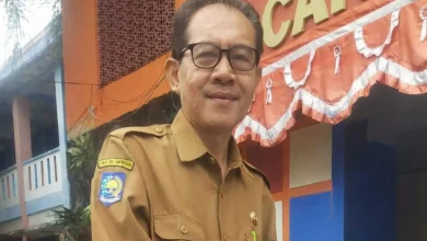 Kepala SDN 2 Cakranegara Ahmadi