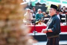 Gubernur NTB Lalu Muhamad Iqbal Lebaran Topat