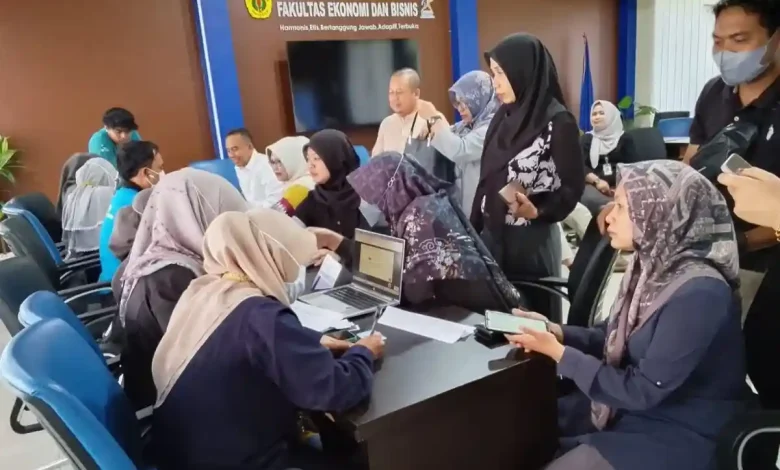 Klinik Unram hadirkan Program On-Site Health Service di FEB Unram pada Jumat, 6 Maret 2026.