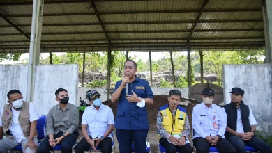 Anggota Komisi V DPR RI, Mori Hanafi saat mengunjungi TPA Oi Mbo di Kota Bima pada Rabu, 29 April 2026.