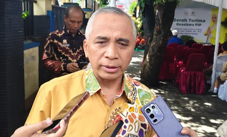 Anggota Komisi V DPRD NTB Didi Sumardi Gaji Guru