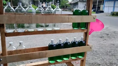 Ilustrasi BBM subsidi yang dijual eceran